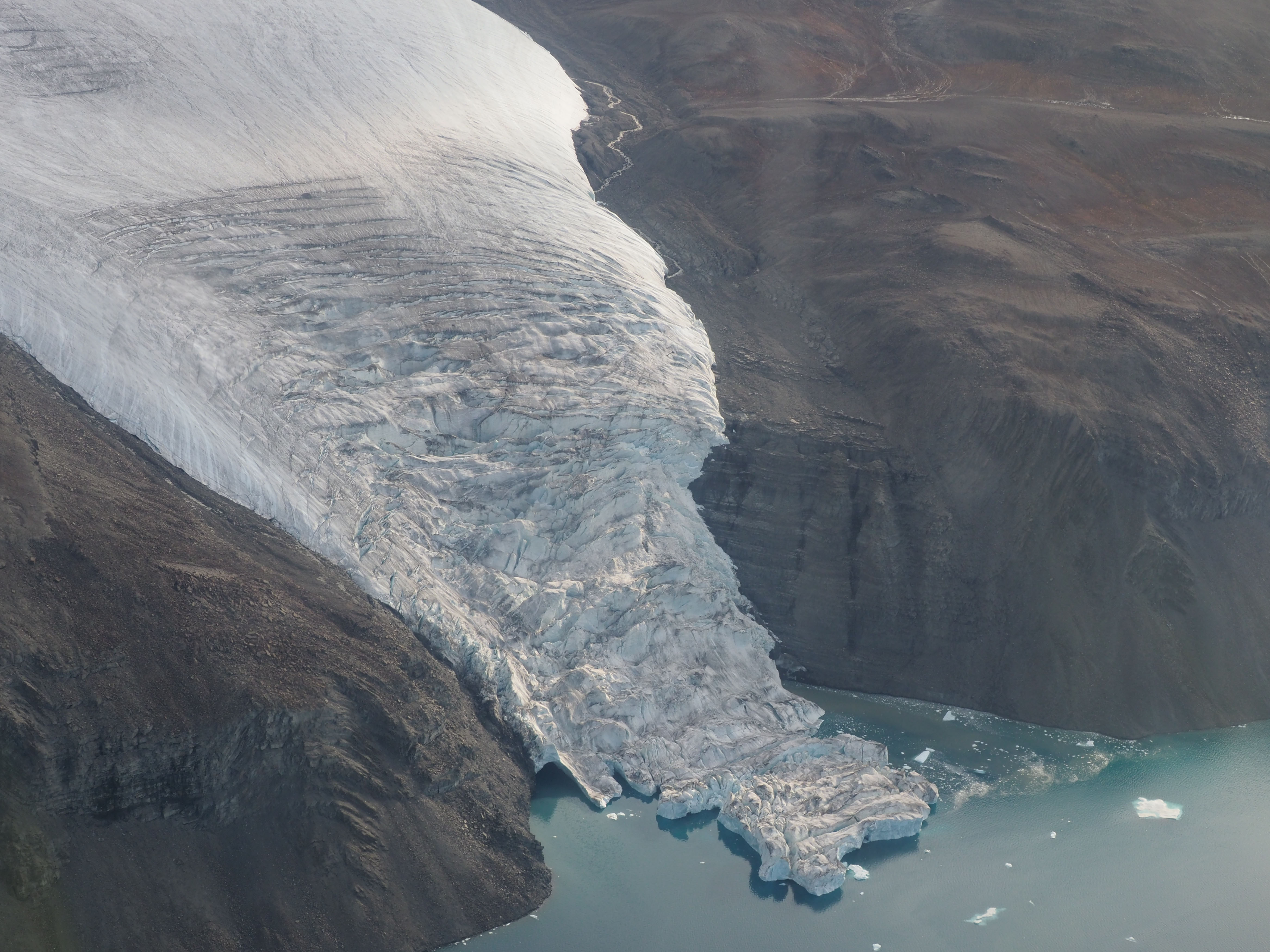 Havströskel påverkar hur snabbt Grönlandsglaciär smälter