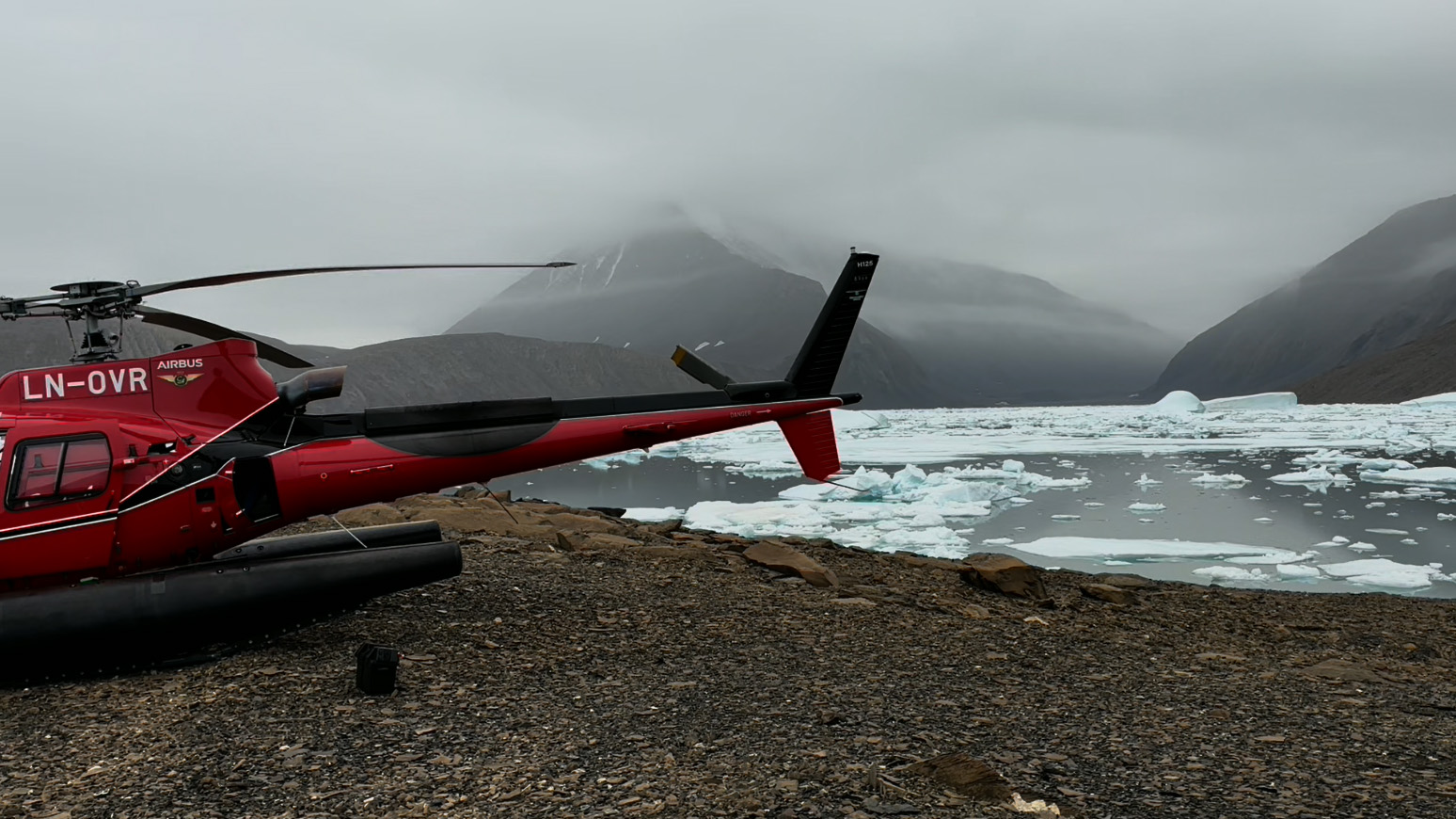 Helikopter och fältarbete