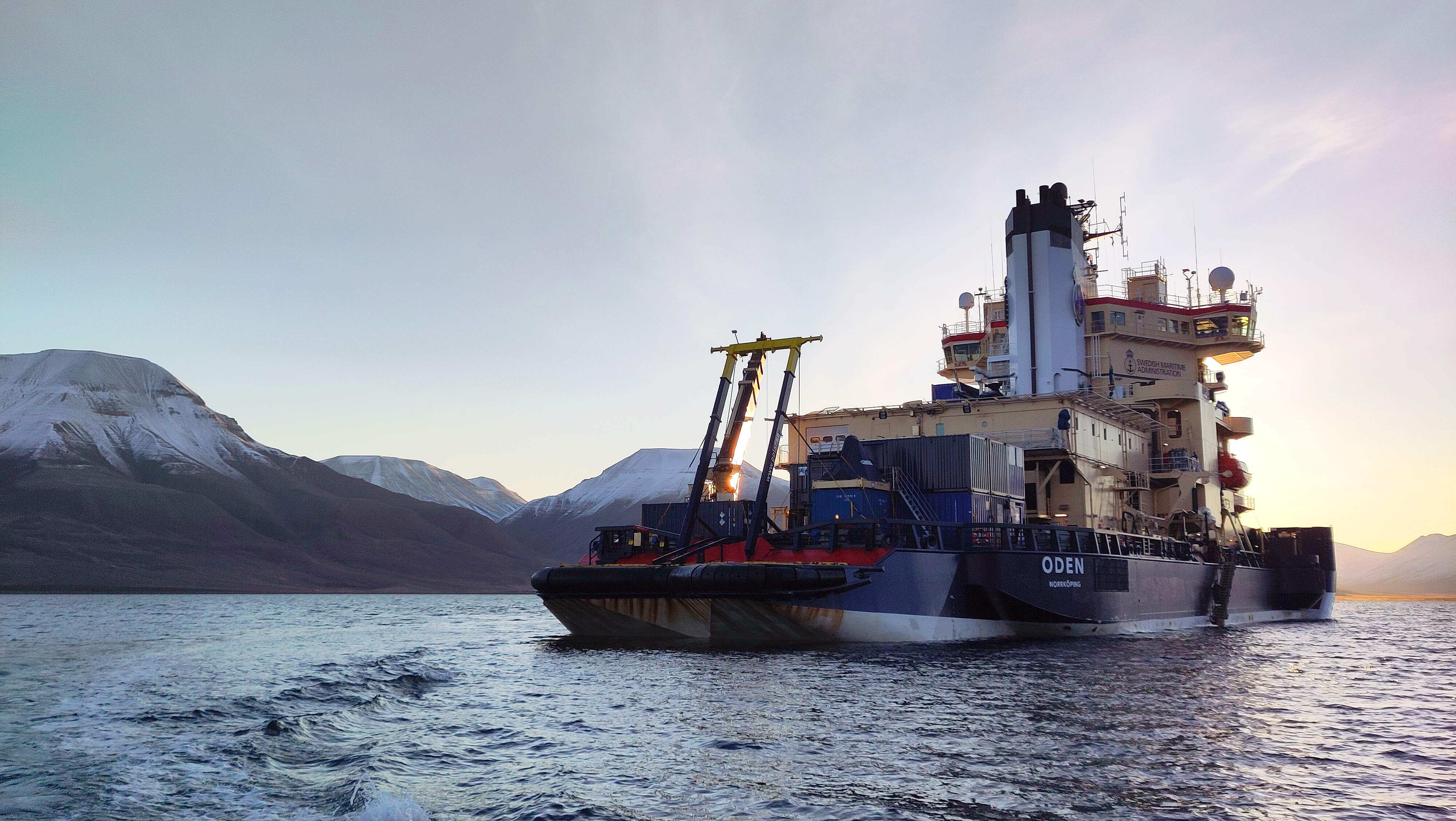 Utlysning av plats för en lärare på expeditionen Canada-Sweden Arctic Ocean 2026